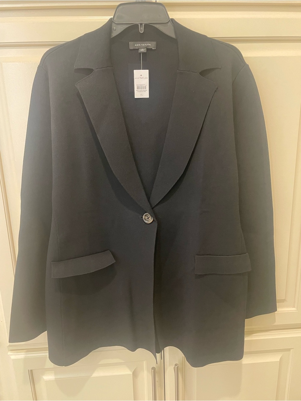 Ann Taylor Women's Black Single-Button Sweater Blazer
